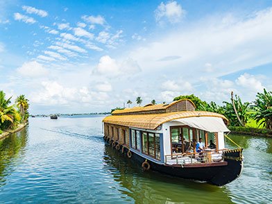 Day 9: Kochi to Kumarakom (Kerala backwaters)